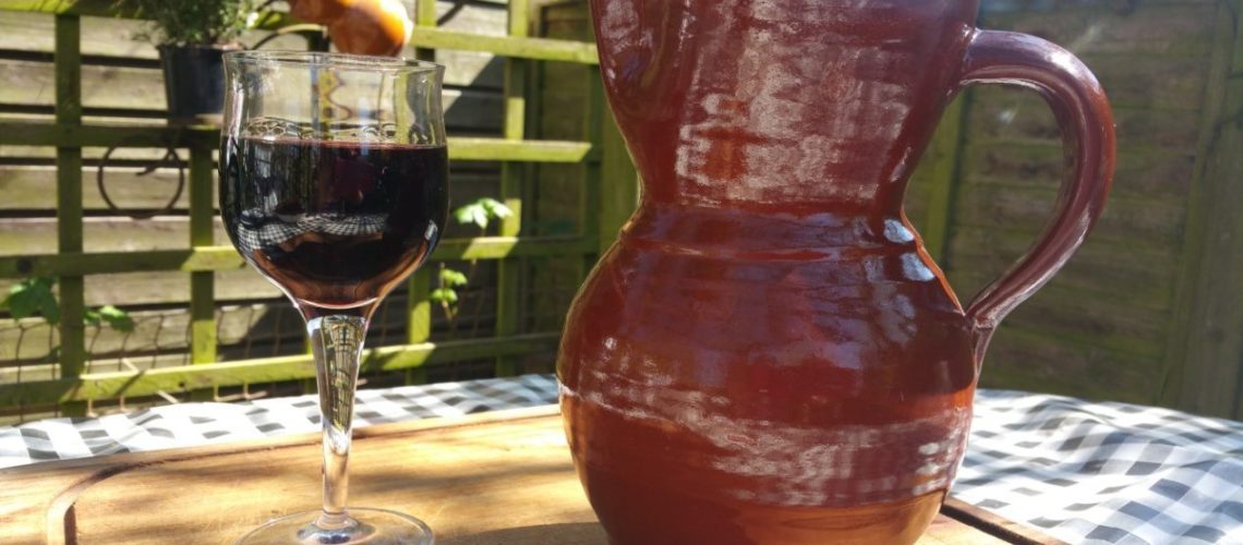 spanish jug gives inspiration for decoration colour choice